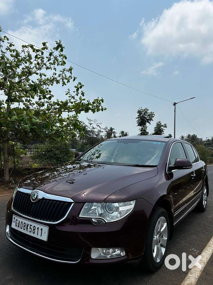 Skoda Superb 2012 Petrol Well Maintained