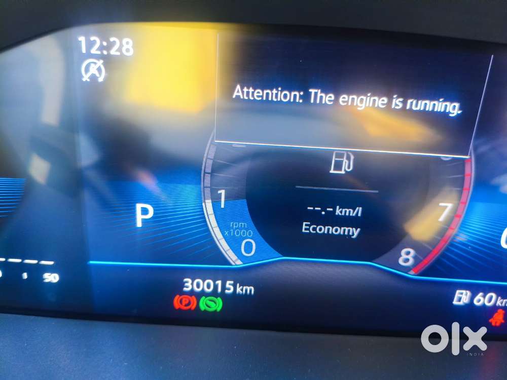 Volkswagen Taigun Topline 1.0 Tsi Mt (electric Seats), 2024, Petrol