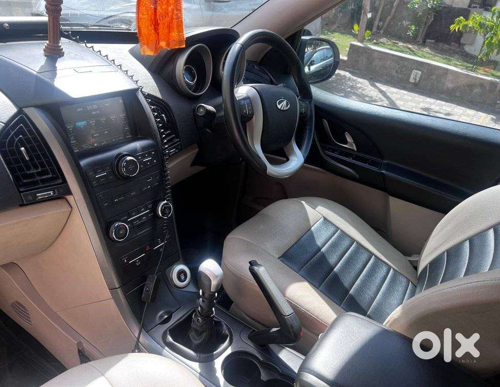 Mahindra Xuv500 W9 1.99, 2018, Diesel