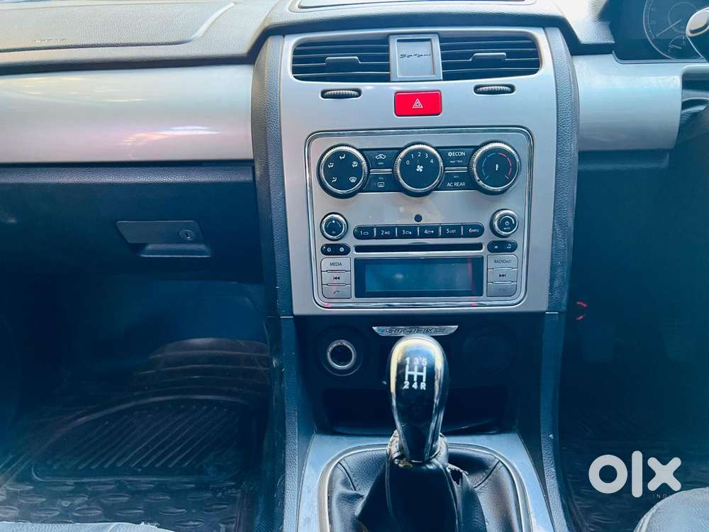 Tata Safari Storme Vx, 2015, Diesel