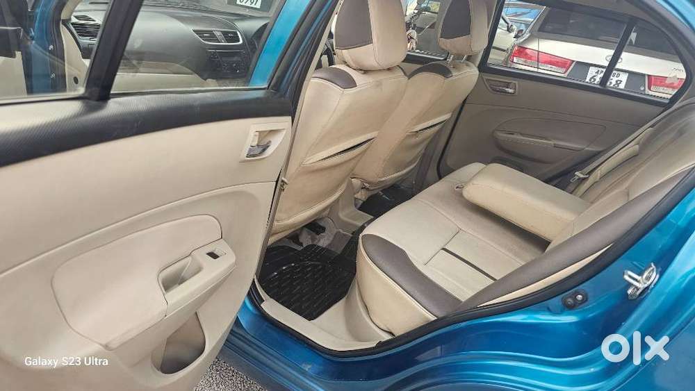 Maruti Suzuki Swift Dzire 1.2 Vxi Bsiv, 2013, Petrol