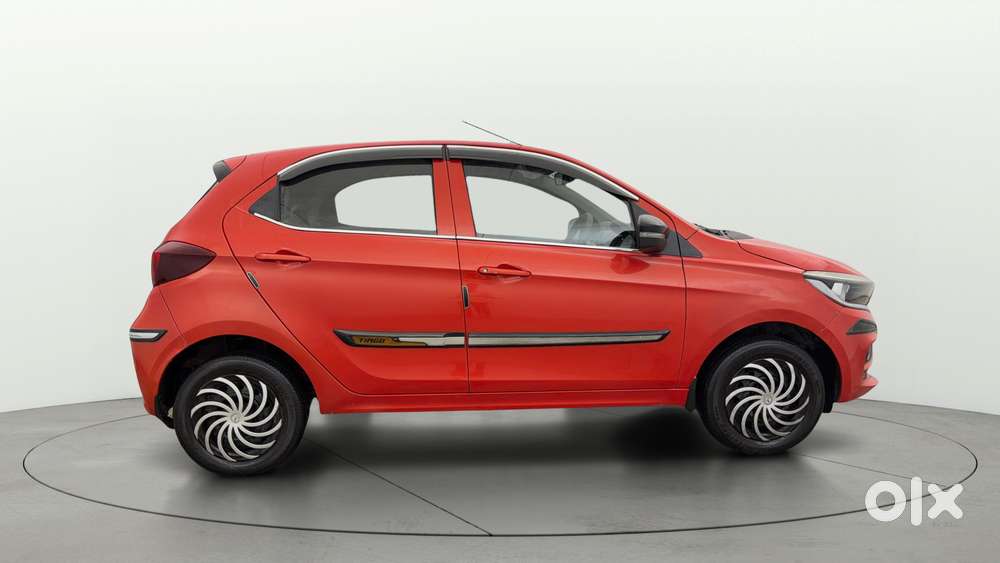 Tata Tiago 1.2 Revotron Xt Cng, 2022, Cng & Hybrids