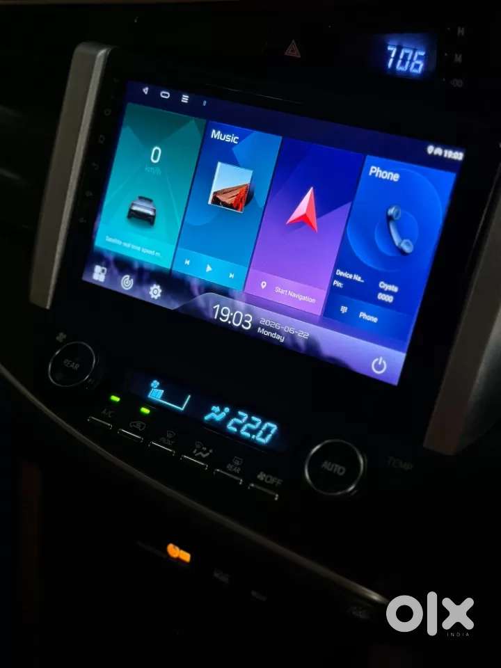 Toyota Innova Crysta 2.8 Zx At 7 Seater, 2016, Diesel