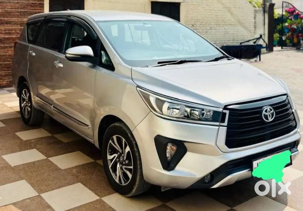Toyota Innova Crysta 2022 Diesel 89000 Km Driven