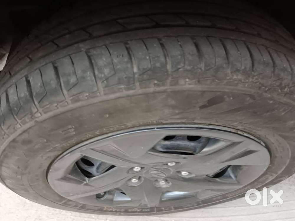 Hyundai Venue Sx Mt, 2023, Petrol
