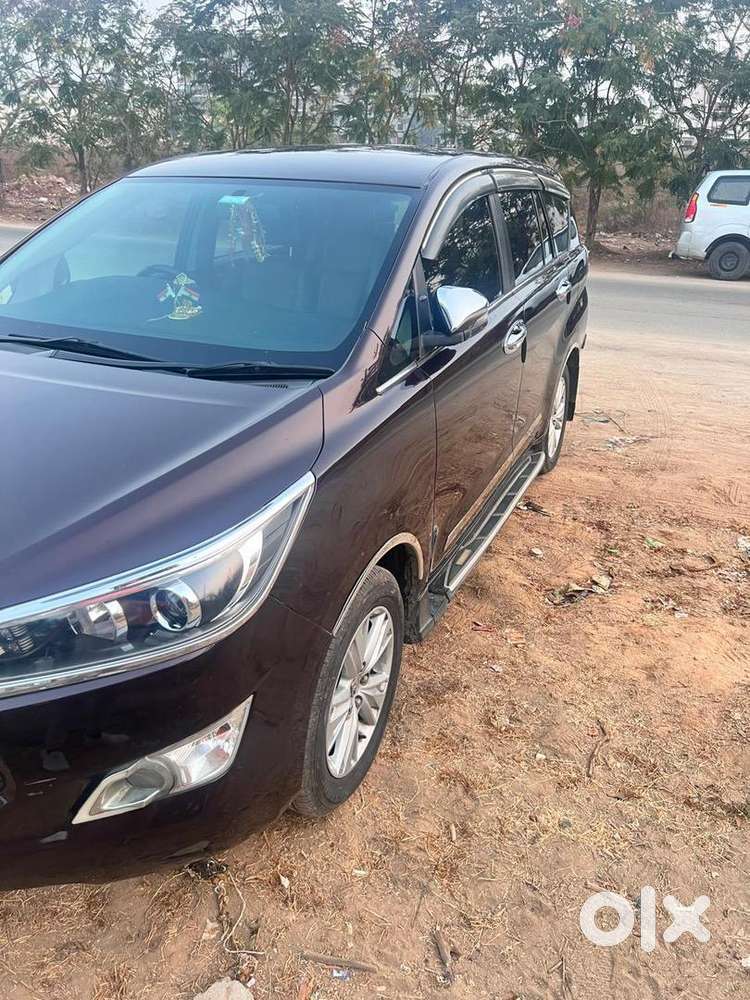 Toyota Innova Crysta 2017 Diesel 44000 Km Driven
