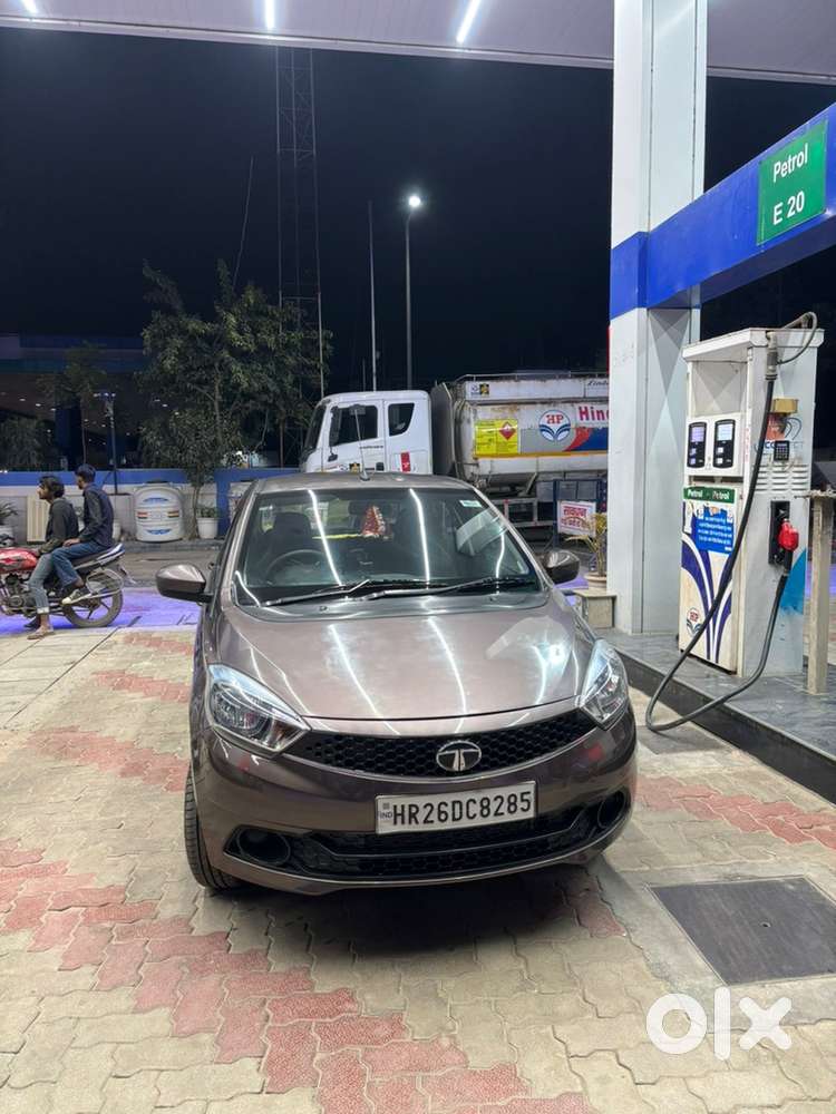 Tata Tiago Petrol 2017