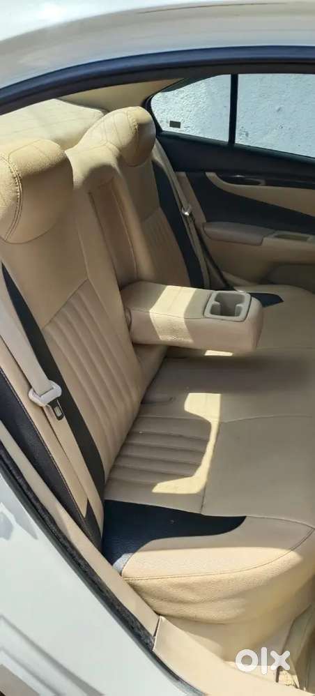 Maruti Suzuki Ciaz 2015 Diesel 122000 Km Driven