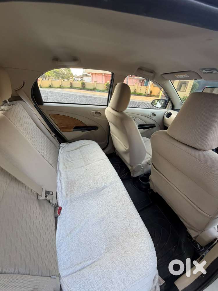 Toyota Etios Liva Vx Dual Tone, 2018, Petrol