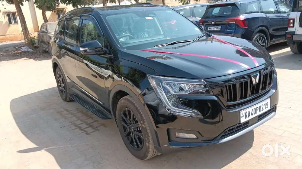 Mahindra Xuv700 Petrol 2025