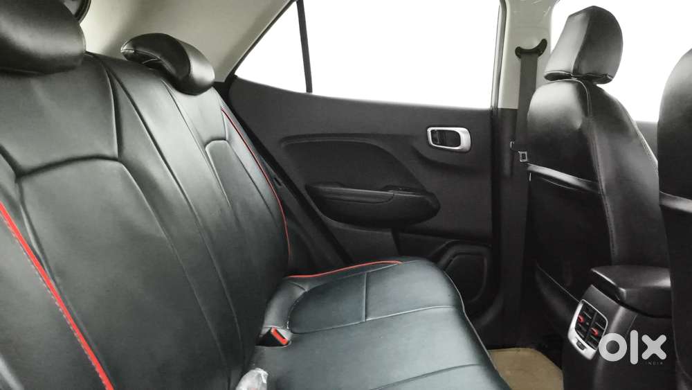 Hyundai Venue 1.0 Sx Turbo Imt Dual Tone Sport, 2021, Petrol