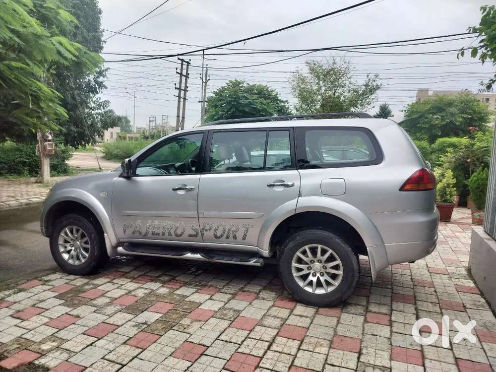 Mitsubishi Pajero Sport 4x4 2014