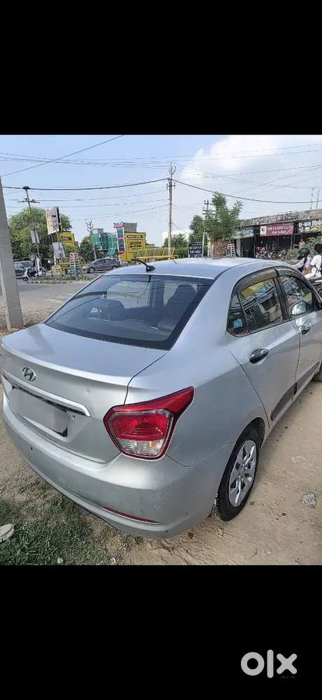 Hyundai Xcent 2015 Diesel Good Condition