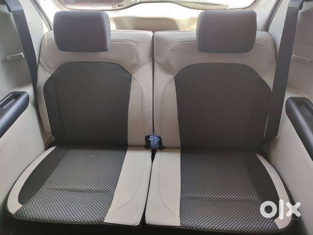 Renault Triber, 2022, Petrol