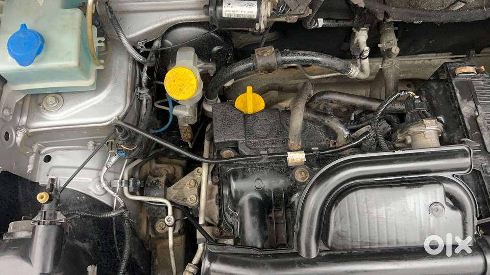 Renault Kwid 2019-ongoing 1.0 Rxt Amt (o), 2018, Petrol
