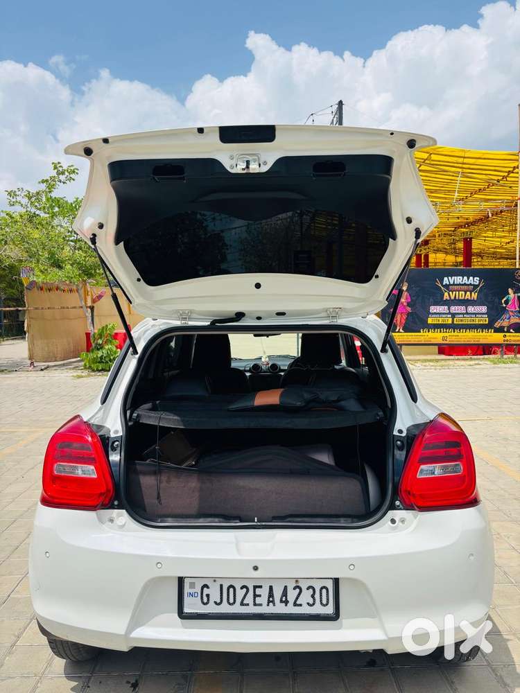 Maruti Suzuki Swift 1.2 Vxi (o), 2023, Cng & Hybrids