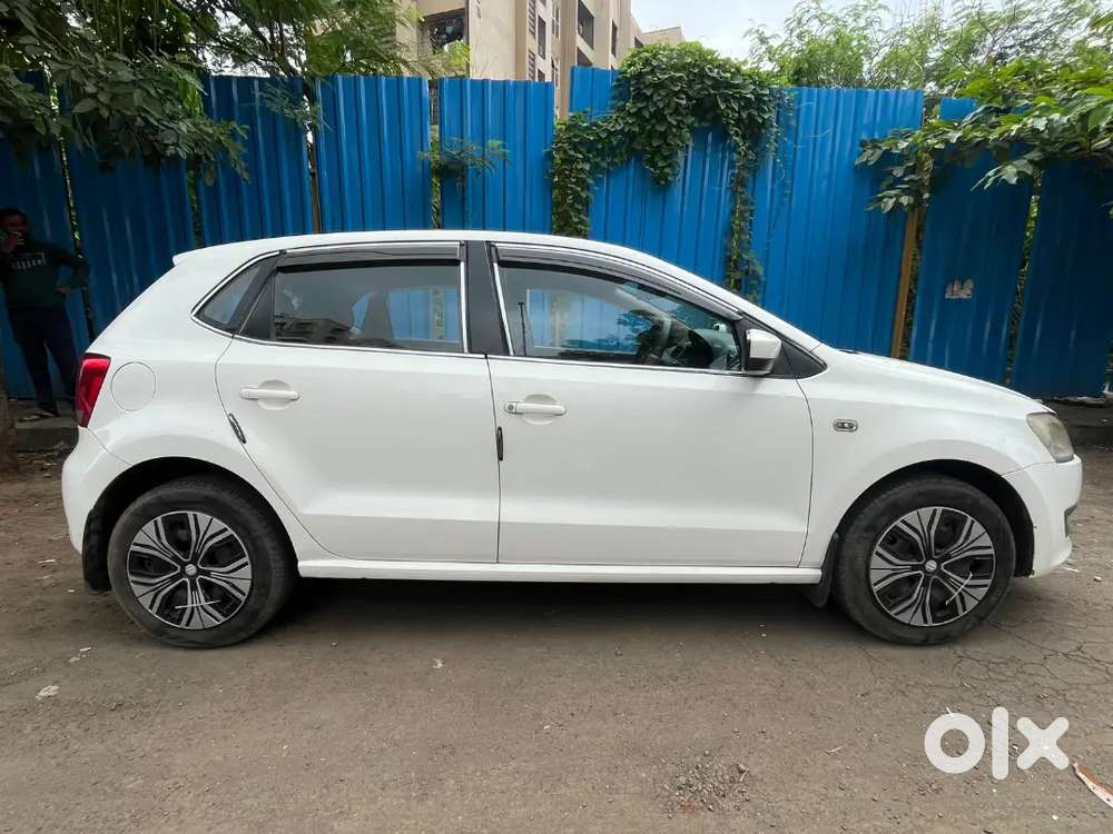 Volkswagen Polo Petrol Manual 2013