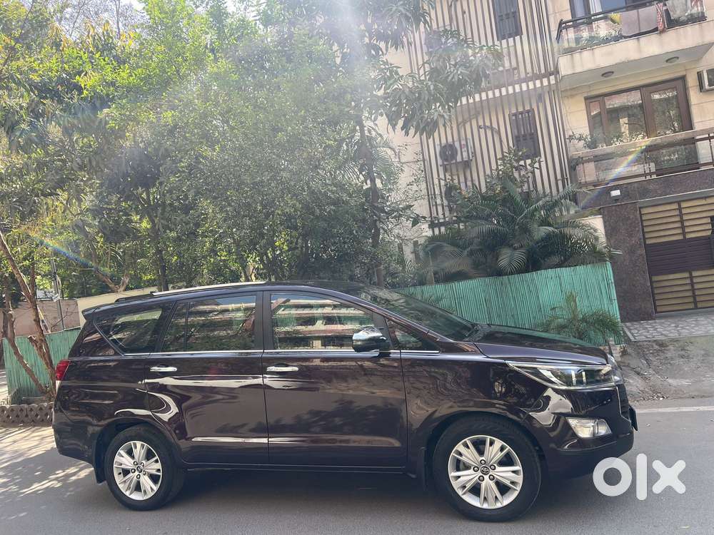 Toyota Innova Crysta 2.8z Automatic, 2018, Diesel