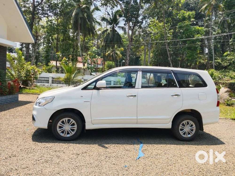 Toyota Innova 2.5 G (diesel) 7 Seater, 2015, Diesel