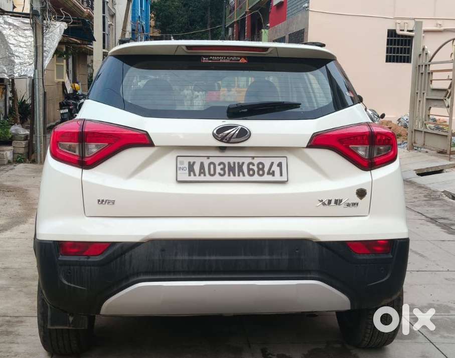 Mahindra XUV300 W8 Option Diesel, 2021, Diesel