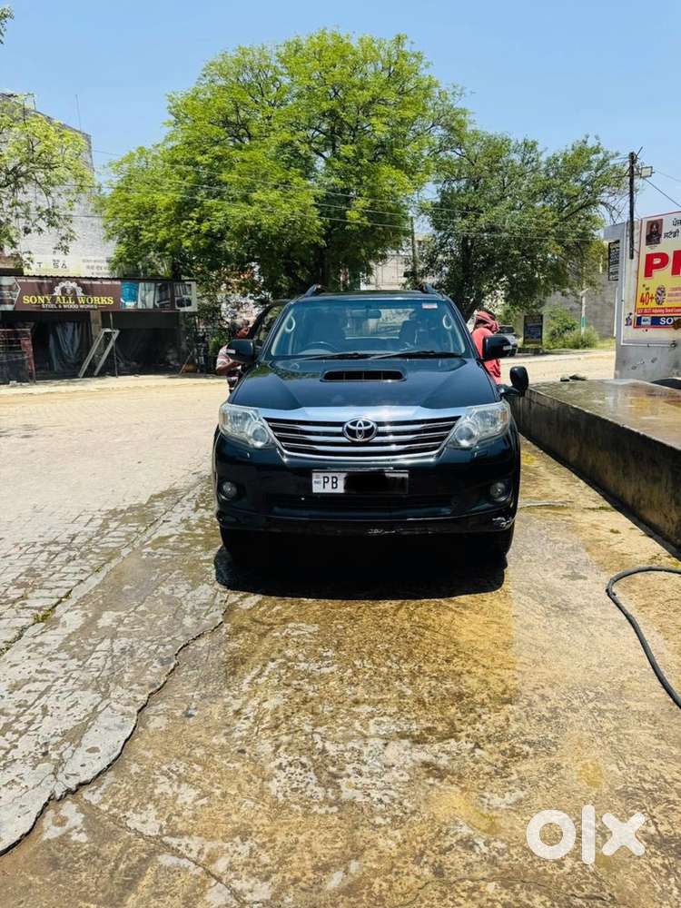 Toyota Fortuner 2012 Diesel Automatic