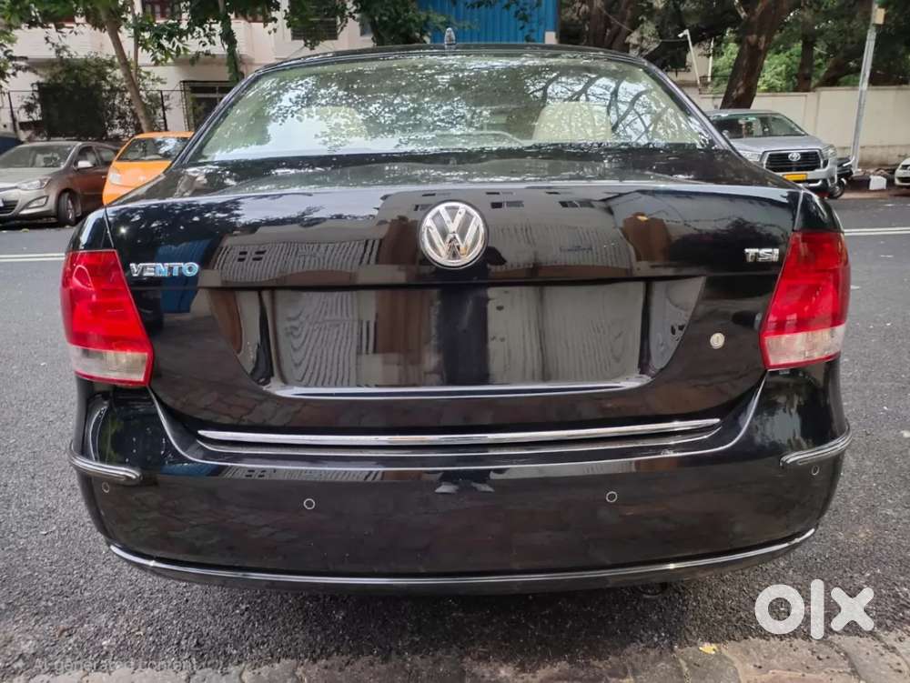 Volkswagen Vento 1.2l Tsi Highline Plus At Petrol, 2014, Petrol