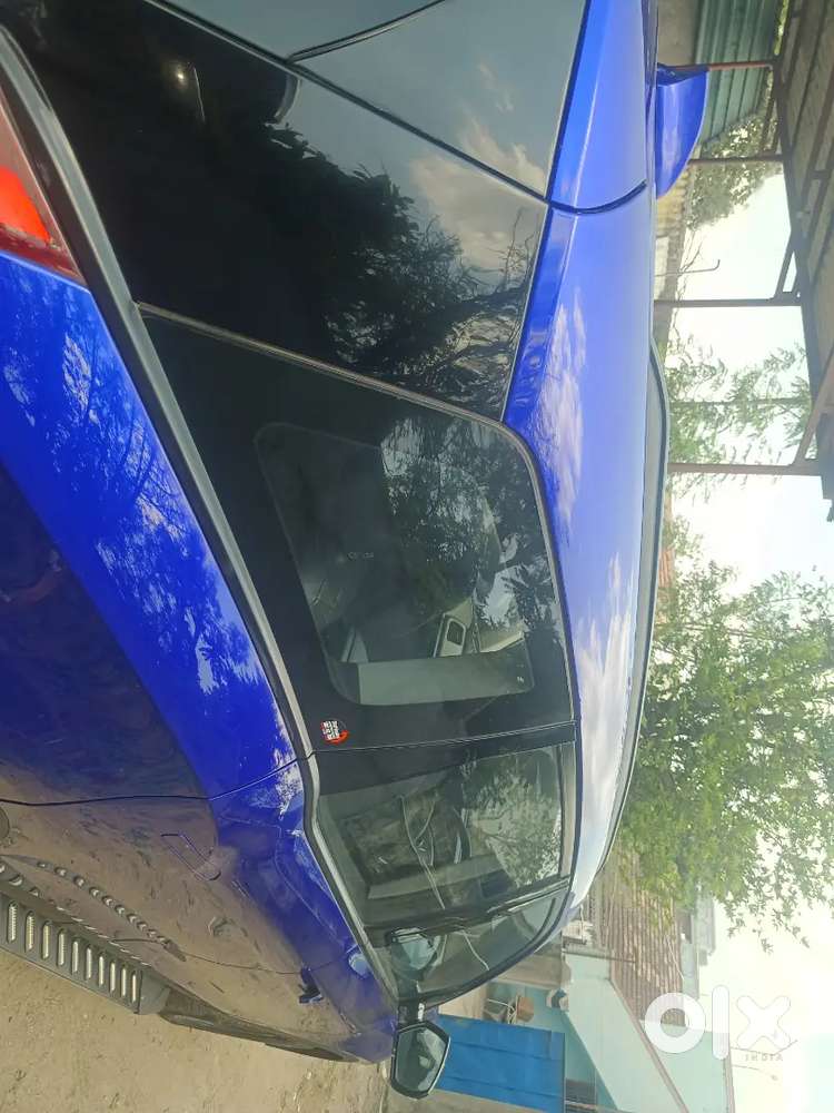 Mahindra Xuv700 2022 Diesel 115000 Km Driven