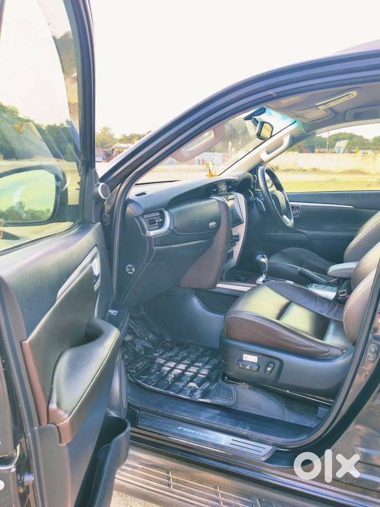 Toyota Fortuner 4x2 At 2.8 Diesel, 2019, Diesel