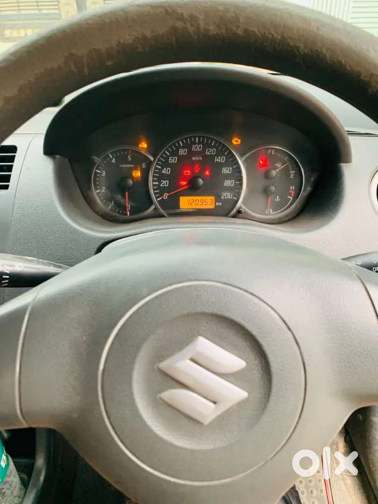 Maruti Suzuki Swift 2008 Diesel 121000 Km Driven