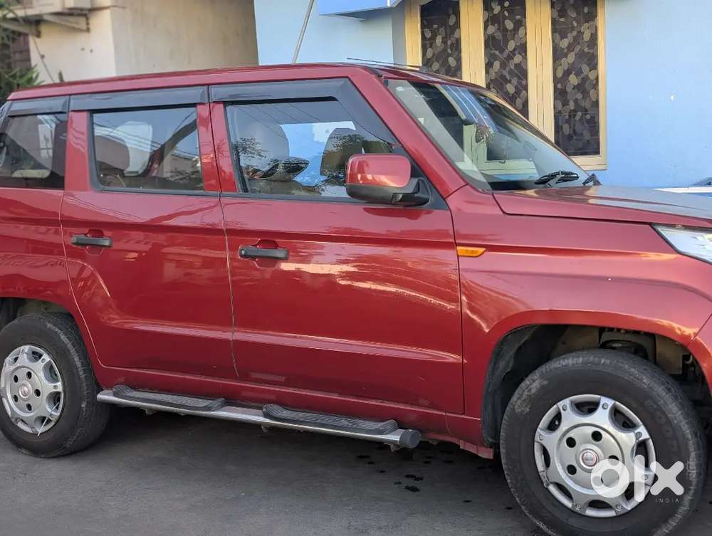 Mahindra Tuv 300 2016 Diesel 80000 Km Driven
