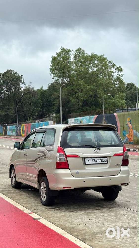 Toyota Innova 2.5 G (diesel) 8 Seater, 2016, Diesel