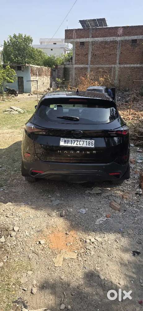 Tata Harrier 2023 Red Dark Edition