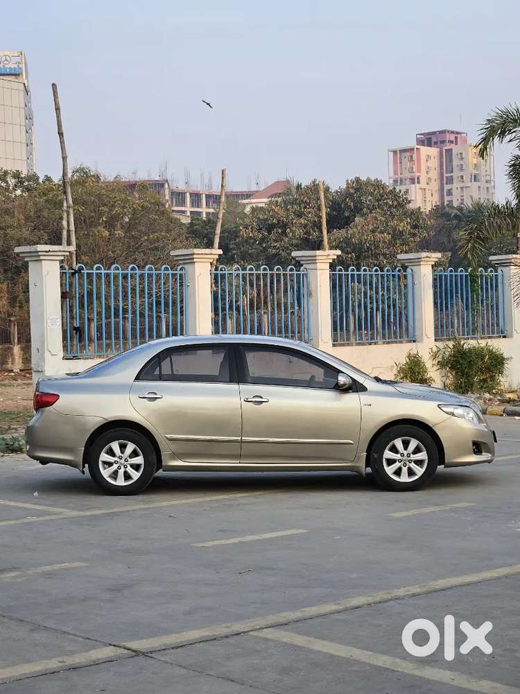 Corolla Altis 1.8gl Petrol All Papers Valid In Good Condition For Sale