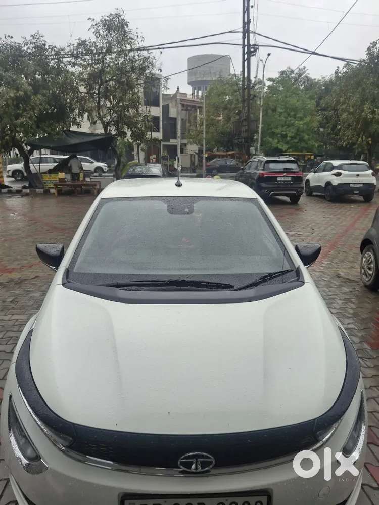 Tata Altroz 2023 Diesel 56000 Km Driven