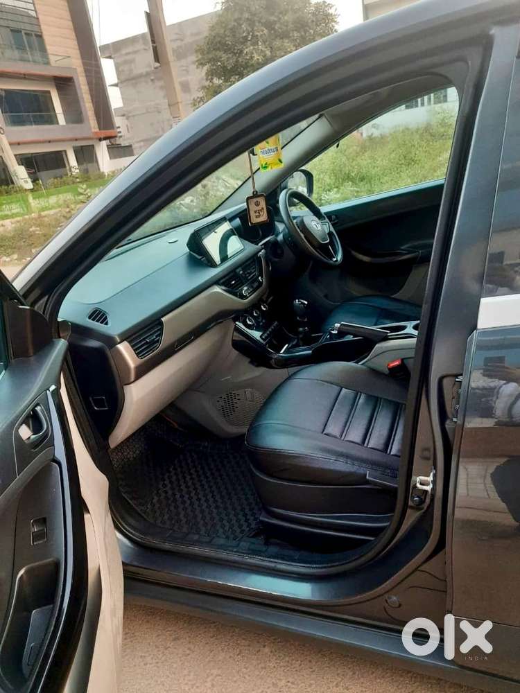 Tata Nexon 1.2 Revotron Xm, 2019, Petrol