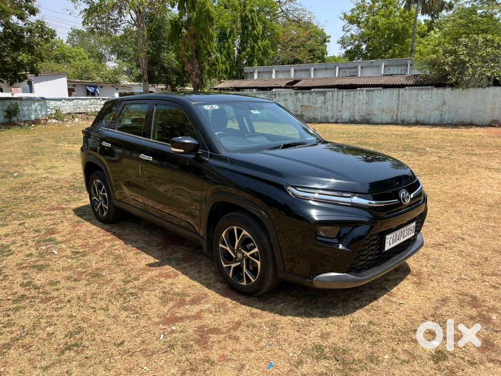 Toyota Urban Cruiser Hyryder 2024 Showroom Condition
