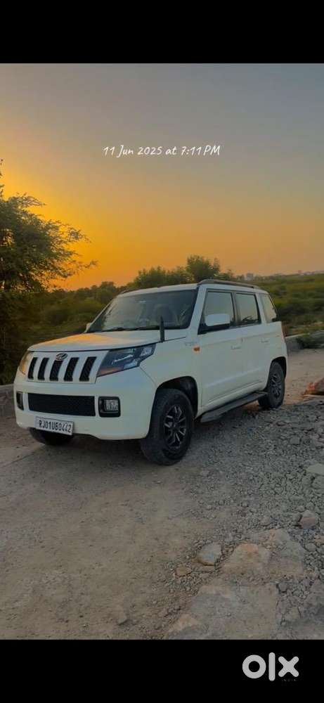 Mahindra Tuv 300 2018 Diesel 90000 Km Driven