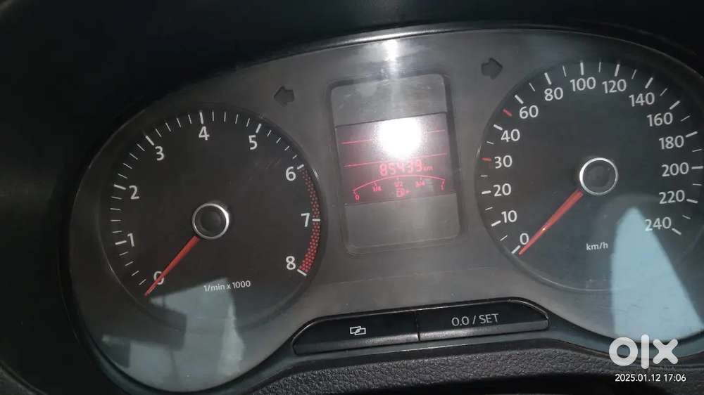 Volkswagen Polo Highline Petrol 2011