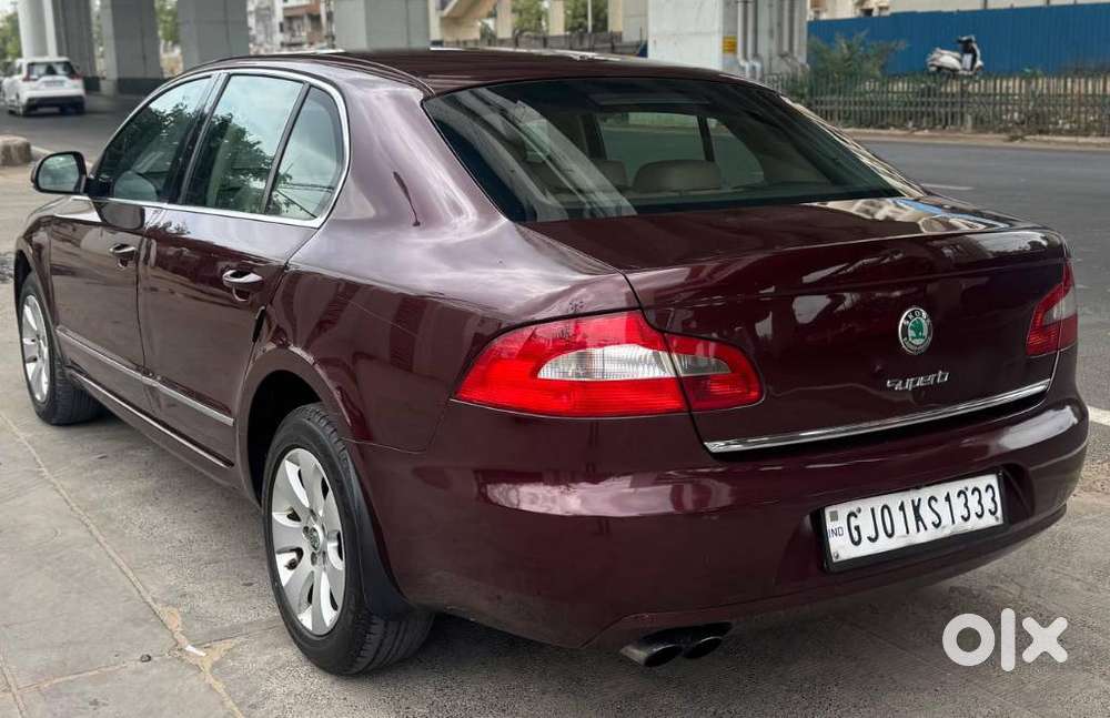 Skoda Superb Lk 2.0 Tdi At, 2012, Diesel