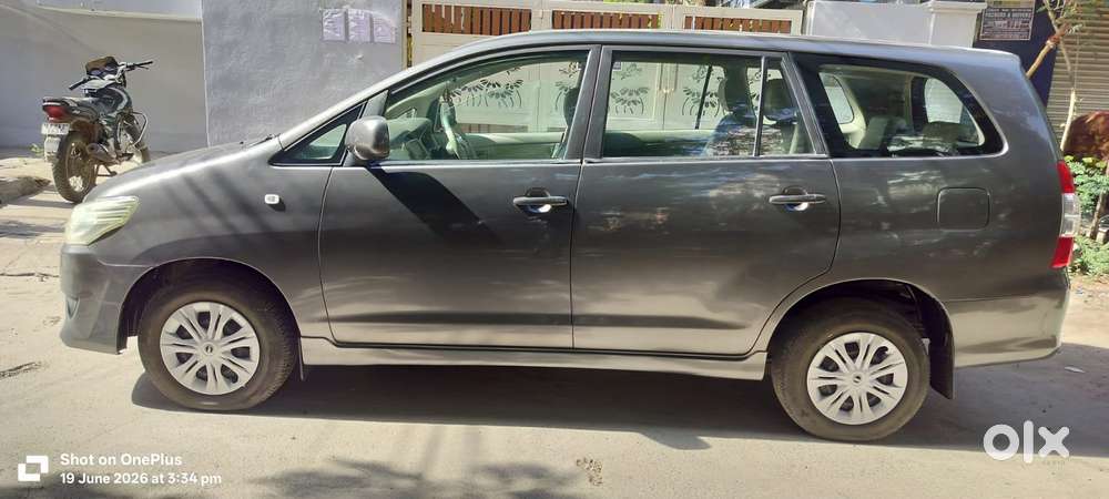 Toyota Innova 2.5 G (diesel) 7 Seater, 2012, Diesel