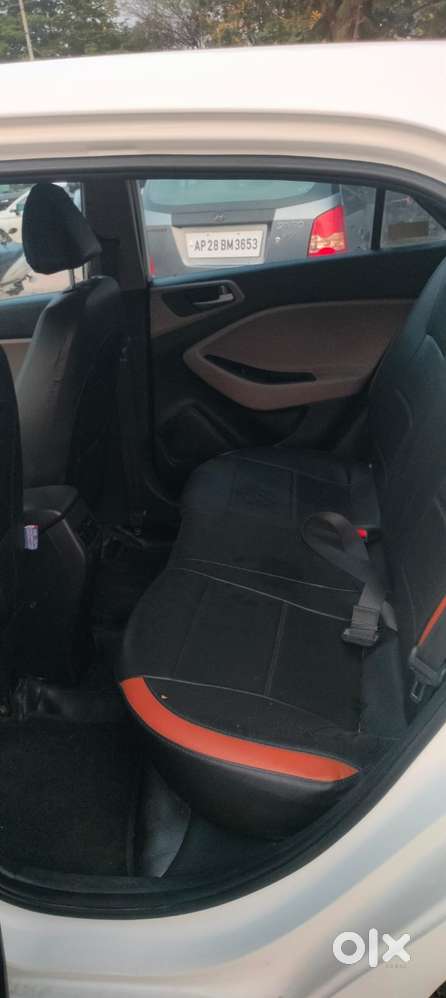 Hyundai I20 1.4 Magna At, 2018, Petrol