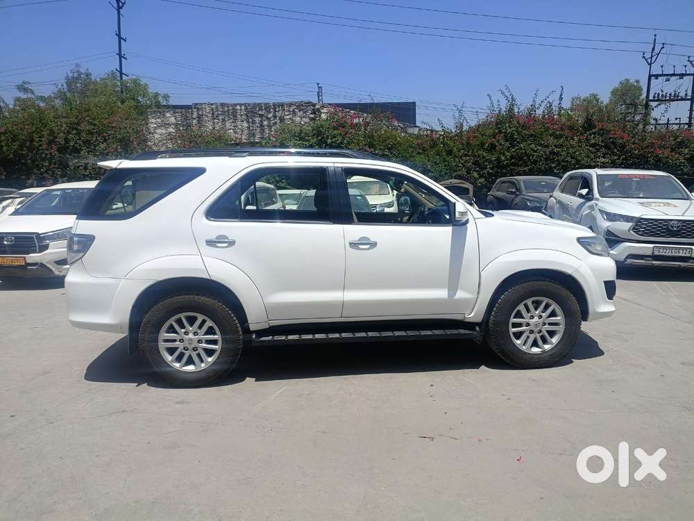 Toyota Fortuner 3.0 4x2 Mt, 2014, Diesel