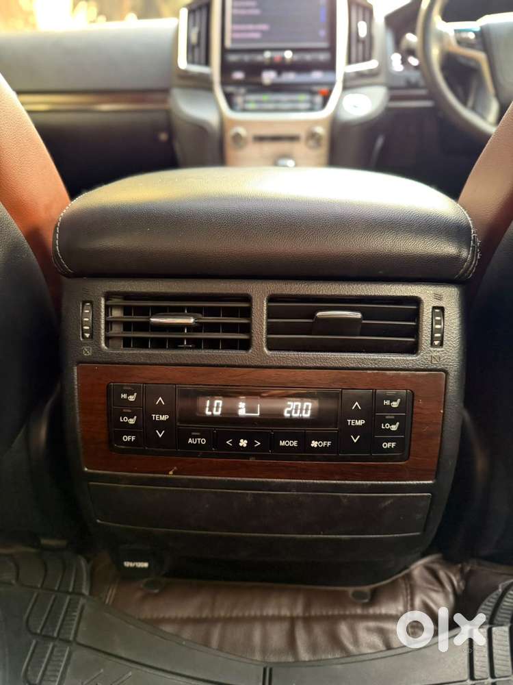 Toyota Land Cruiser 3.3 Zx Diesel, 2017, Diesel