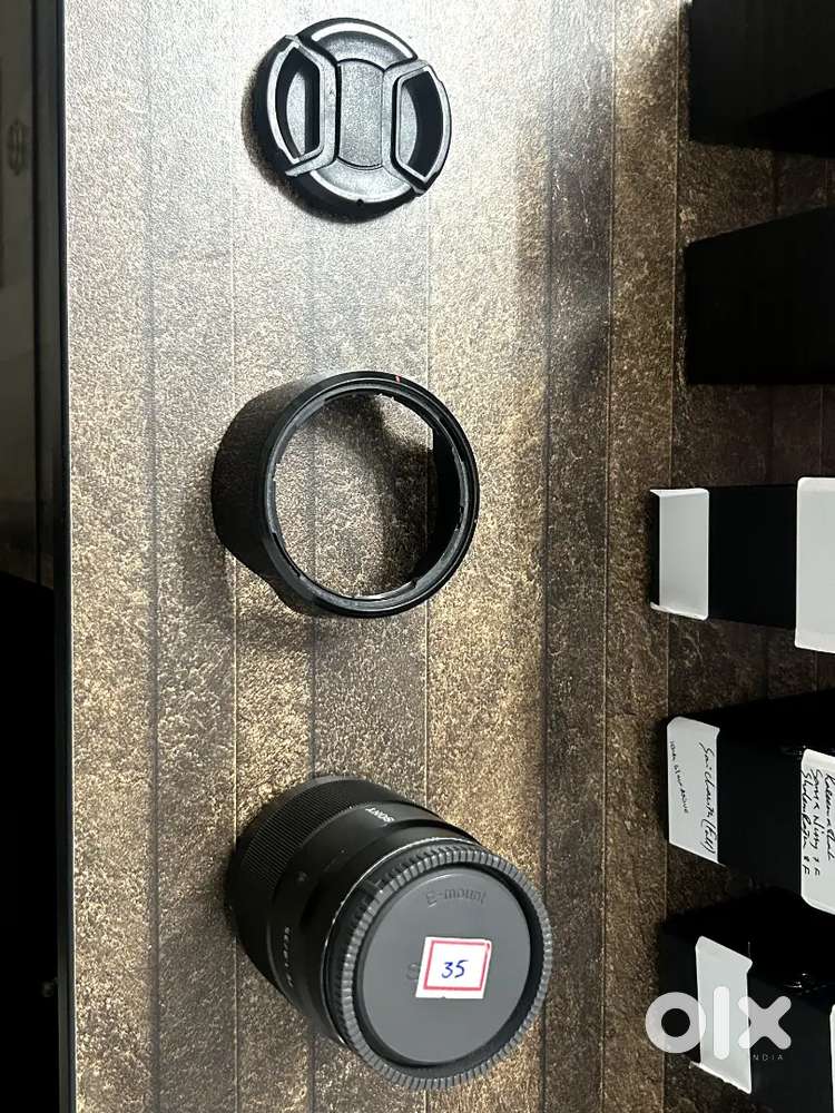Sony 35mm F1.8 FE