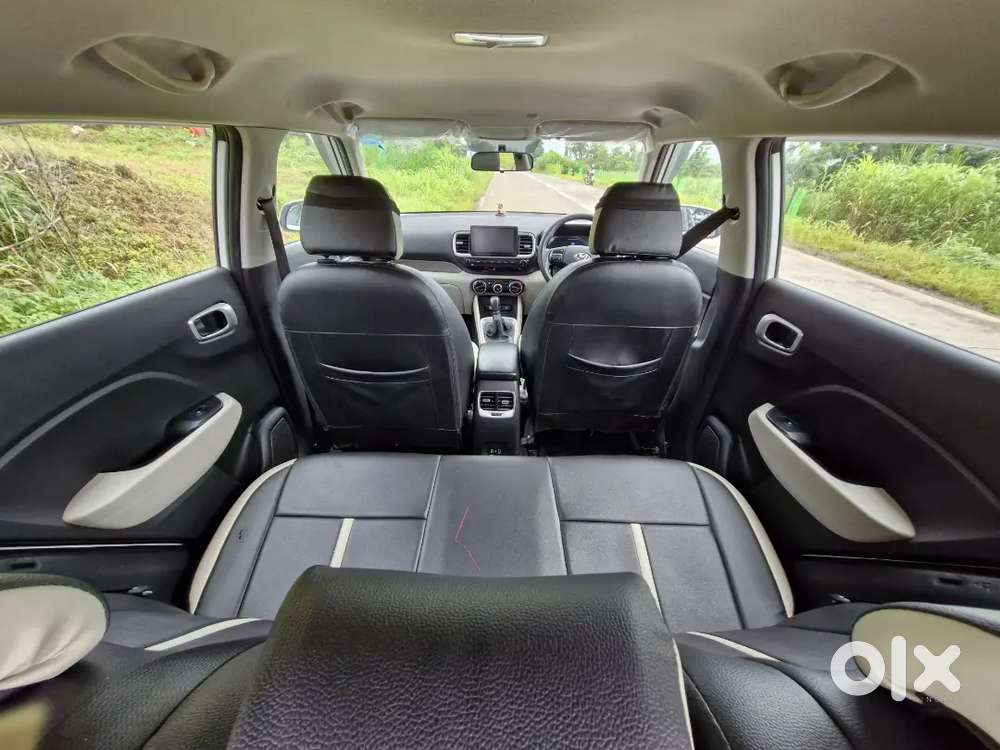 Hyundai Venue Petrol 2023