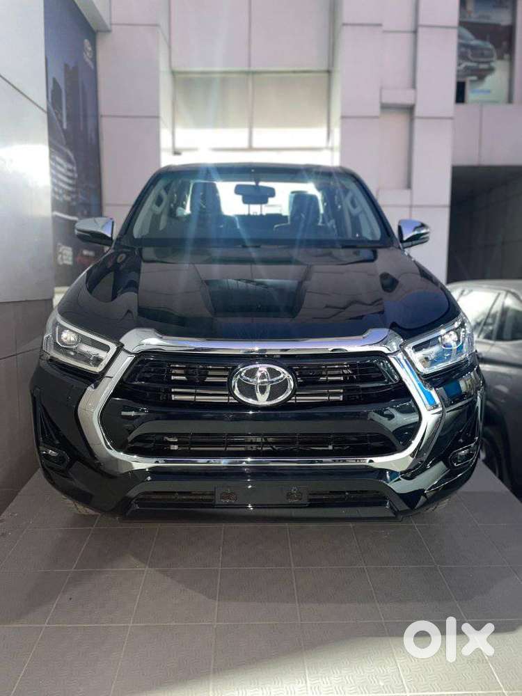 Toyota Hilux Black Edition Diesel Turbo Automatic, 2026, Diesel