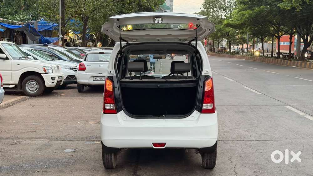 Maruti Suzuki Wagon R Vxi Amt1.2, 2016, Petrol