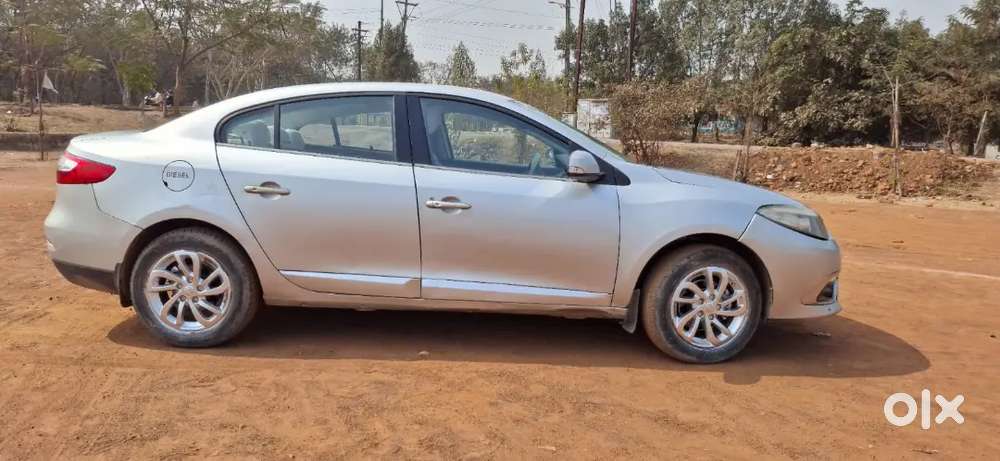 Renualt Fluence Arjent Sell Karna Hai