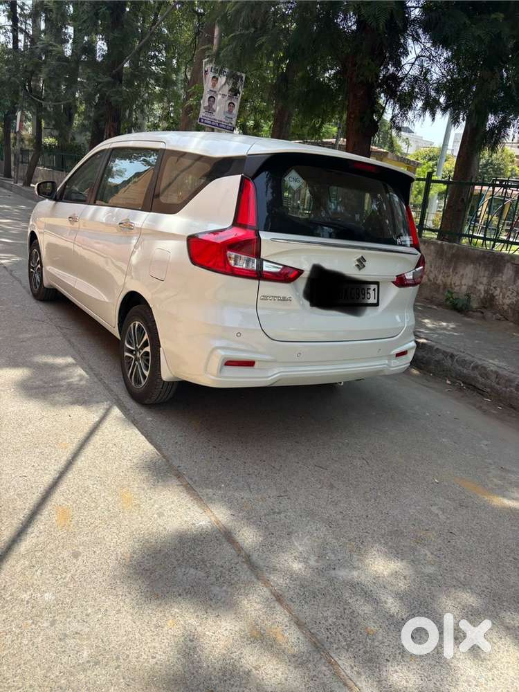 Maruti Ertiga Zxi 2025