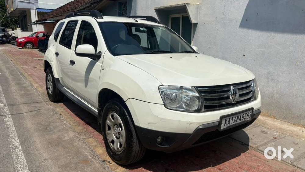 Good Conditions Show Room Maintenance